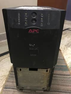 APC American UPS 3000Watt