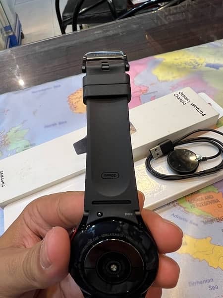 samsung watch 4 classic 46 mm black just box open condition 4