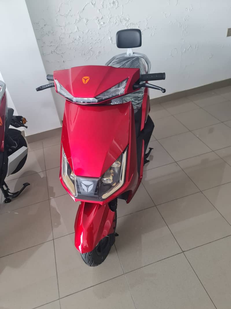 Yadea Electric Scooty Electric Bike T5 Model Discounted Rates 1
