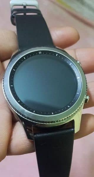Samsung Gear S3 Smart Watch 4