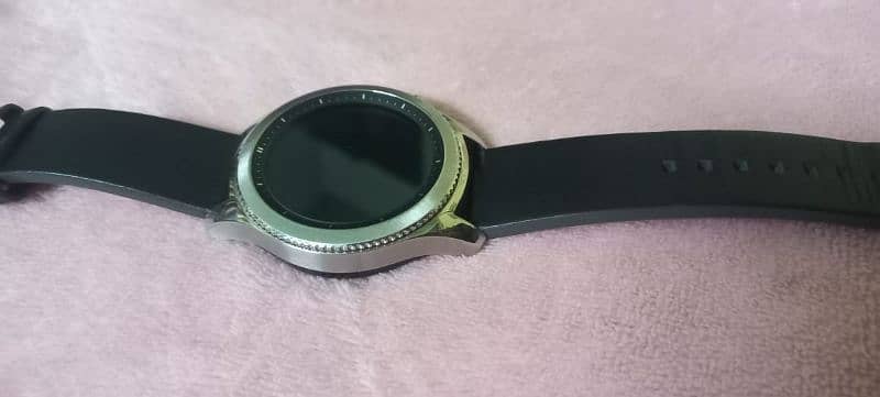 Samsung Gear S3 Smart Watch 8