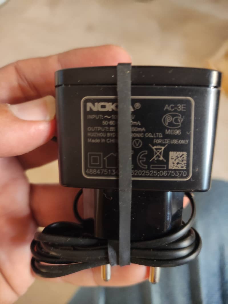 Nokia original charger 2