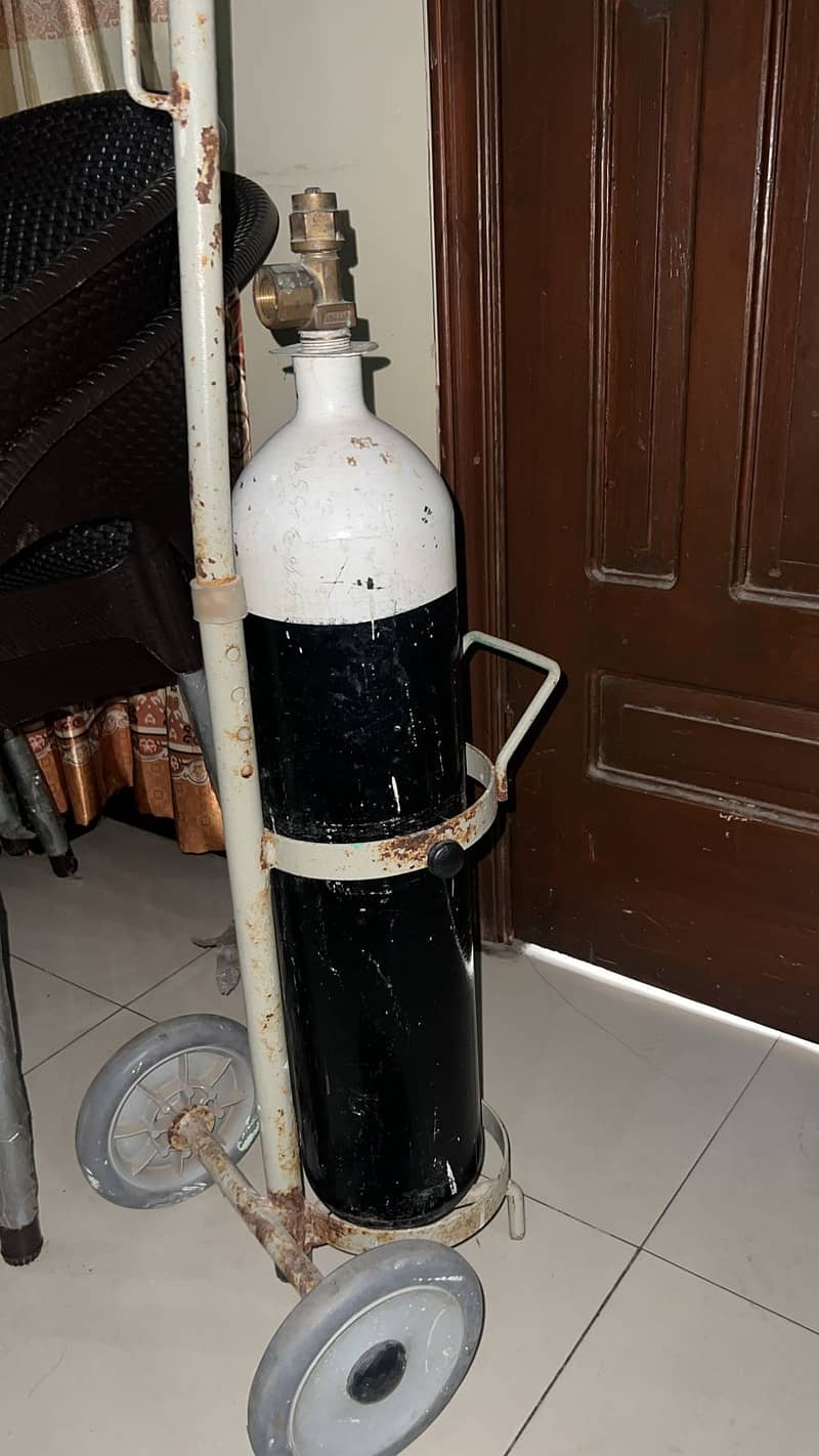 Cylinder manufacturer - Empty oxygen tank for sale supplier 1