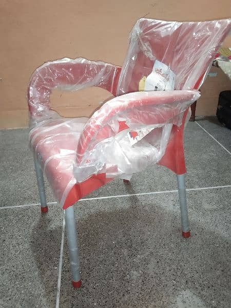 Original Boss Ki Steel Plastic heavy duty 5 Chairs 18000/-
O3O2652O525 2