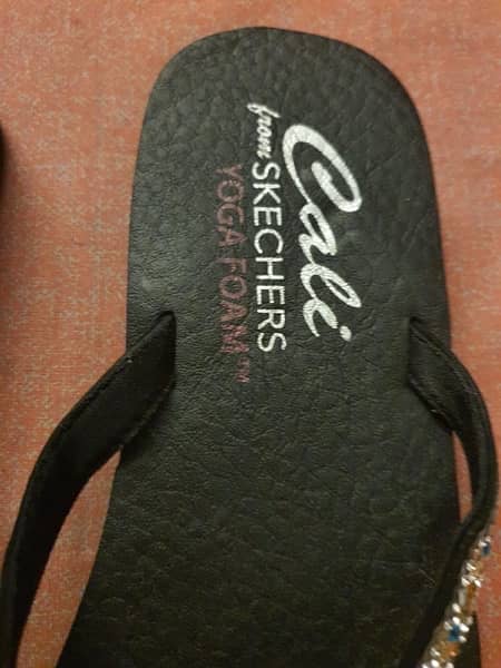 Shoes/Sandal for Ladies SKECHERS flip Flop 3