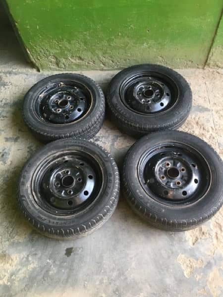 Toyota Yaris vita Tyre’s & rim’s 165-65-13 original imported 9