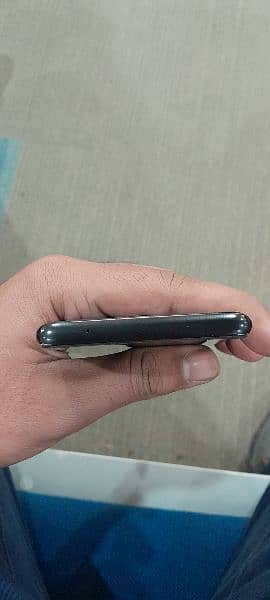 OnePlus 8 (8/128) 3