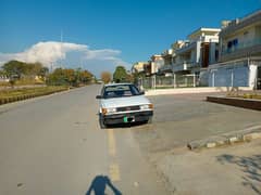 Nissan Sunny 1989