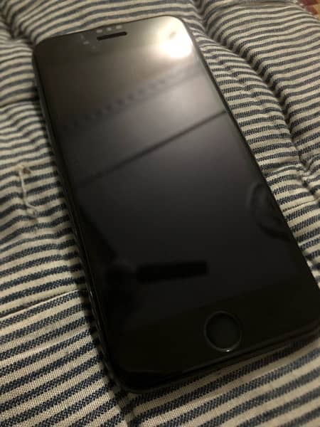iPhone 8 64GB BYPASS 10