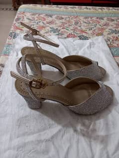 ladies shoes new in condition different brands