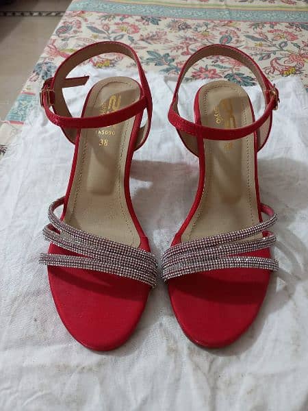 ladies shoes new in condition different brands 11