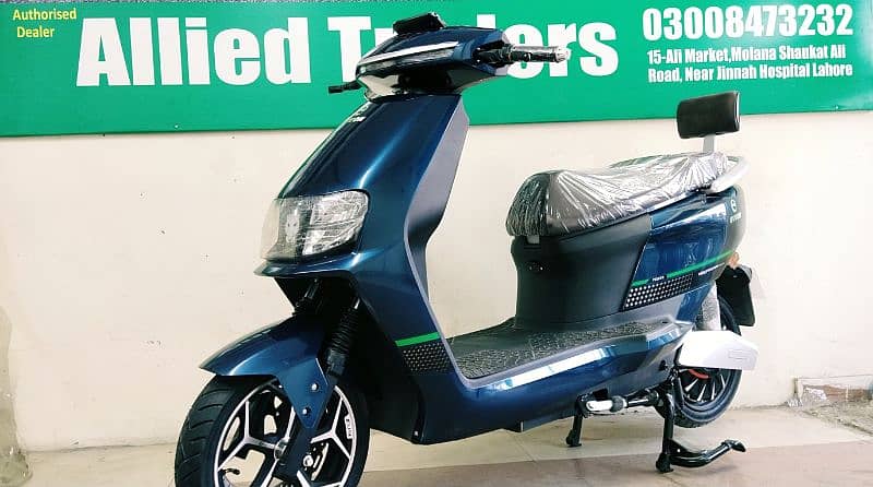 Brand New Electric Scooter/Scooty EV bike Metro Road King Eveon Yadea 1