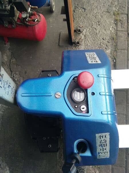 Electric Hand Pallet Jack Troll / Automatic Pallet Jack 2