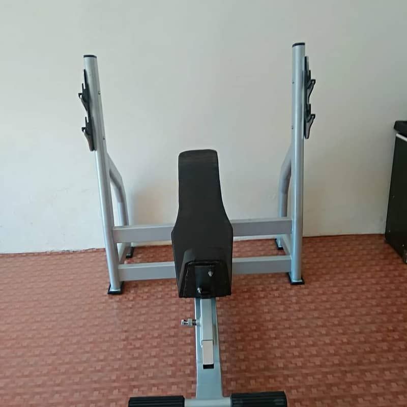 GYm machines commercila strenght  made- Goodlife fitness Pakistan 4