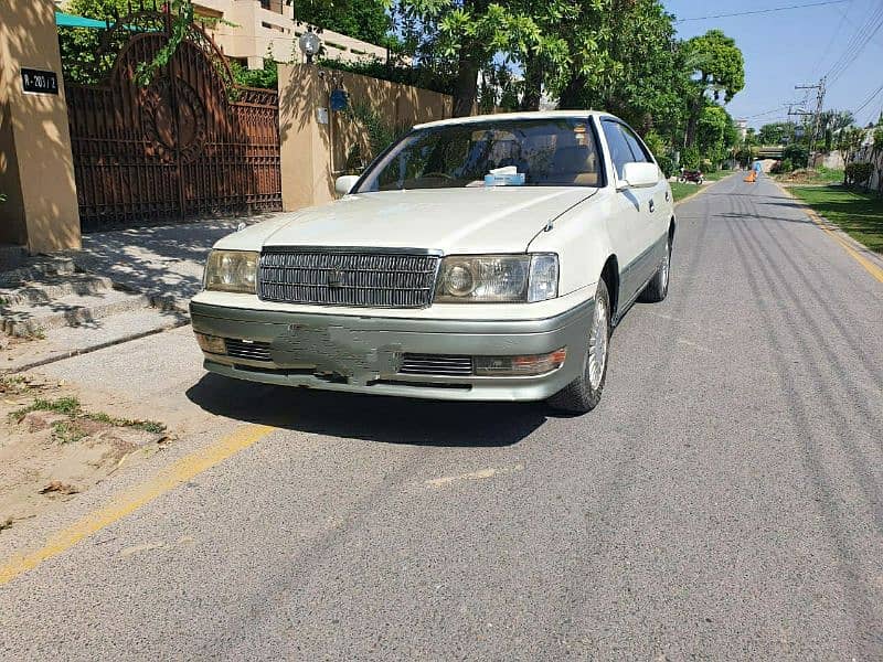 Toyota diesel crown original. DHA 14