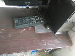 ACHI BHARI WOOD MA good condition TABLE