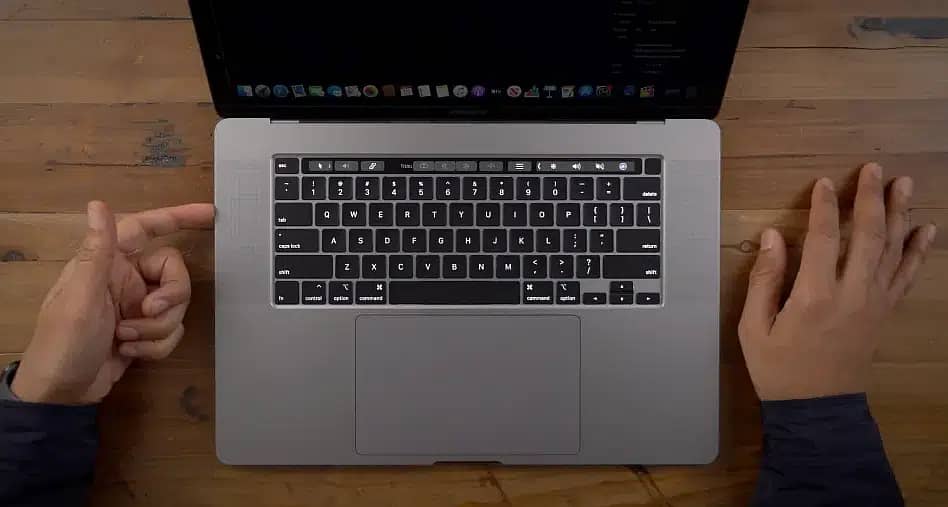 Apple Macbook Pro 2019 16 Inch Core i7 16/512GB 32/1TB Ram & SS 6