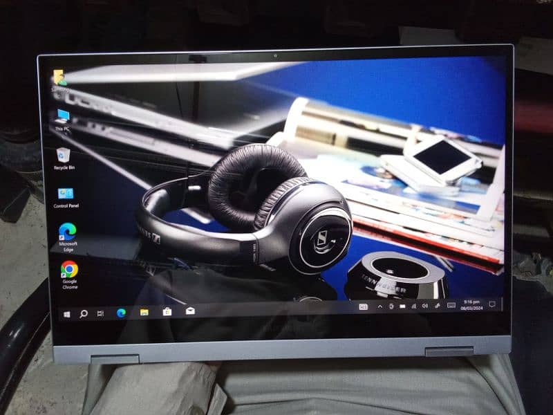 Samsung x360 touch Core i5 10th gen 10/10 7