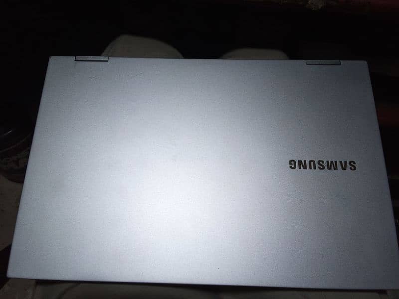 Samsung x360 touch Core i5 10th gen 10/10 11
