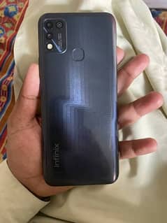 Infinix hot11 play all ok A1 condition 4 64 no open no repair with box