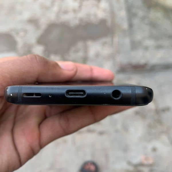 SAMSUNG S9 EDGE non pta HA ALL OK HA 10 OF 10 HA ABHI TAK open ni howa 4