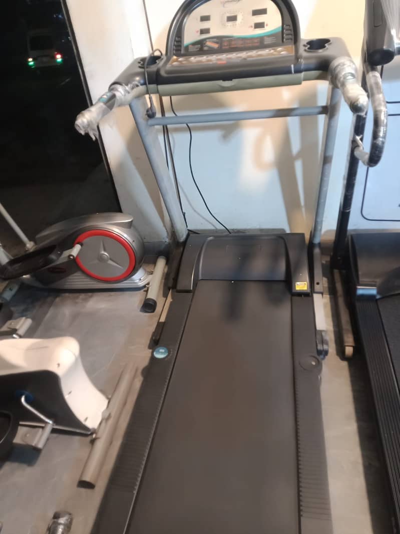 Treadmill Running Machine / Eletctric treadmill/gym equipment 4