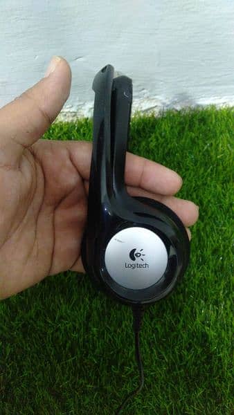 Logitech H 390 usb headphones with mic call center Plantronics jabra 9