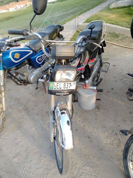 Honda CD 70cc black time 5