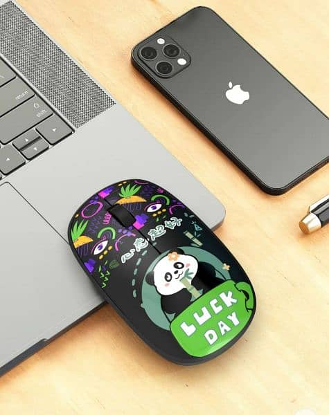 T9 2.4G Colour Pattern Wireless Mouse 7