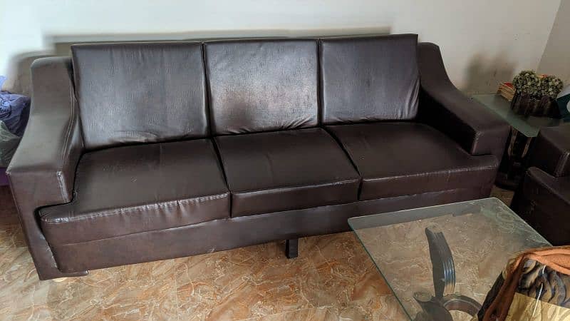 7 Seater Sofa Set For Sale In Super Condition 1