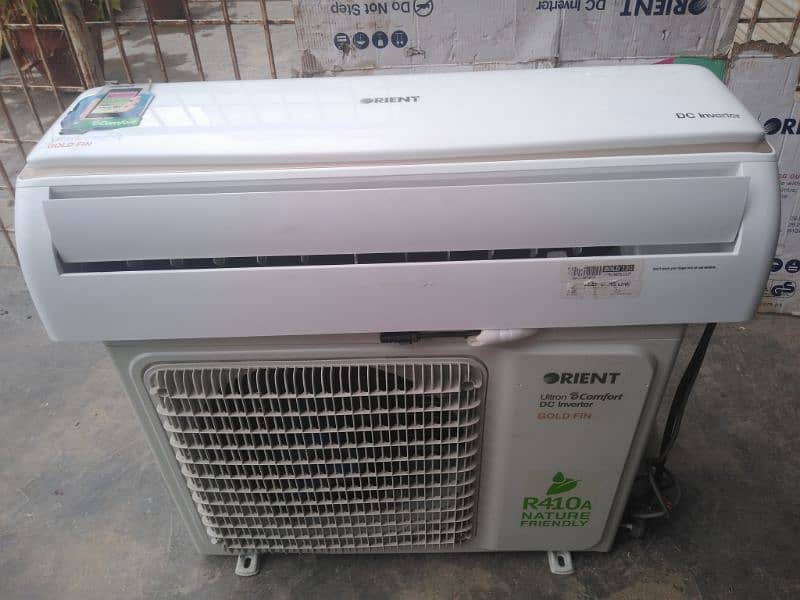 slightly used and refurnished 1 ton 1,5 ton 2 ton ac available 2