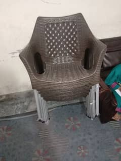 plastic chairs for sale only 1 mnth use same like new 800 per chair