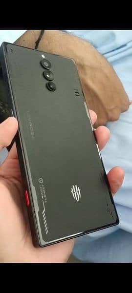 ZTE Nubia Redmagic 8 Pro 12/256 0