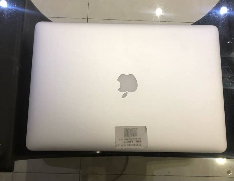 MacBook Pro 2015 15 inch 11