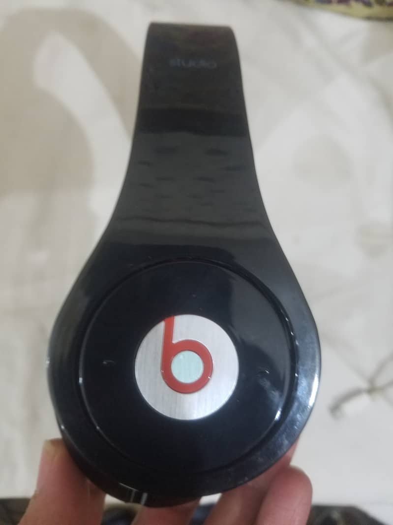 Monster Beats by Dr. Dre Studio Headphones. O3244833221. 2