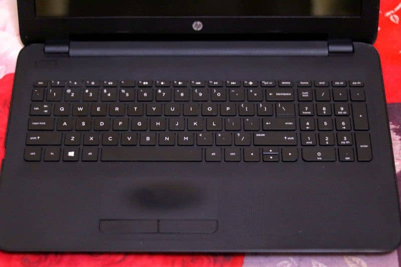 Hp Notebook i3 6th generation 8gb ram 256gb ssd 2