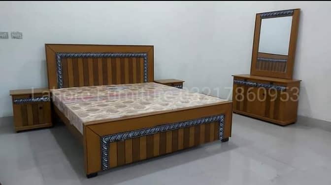 king size bed/double bed/side table/almari/dressing table 1