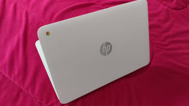 Laptop HP laptop hp chromebook chrome book 7