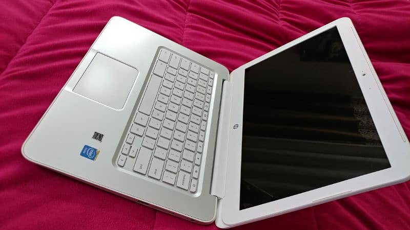 Laptop HP laptop hp chromebook chrome book 11