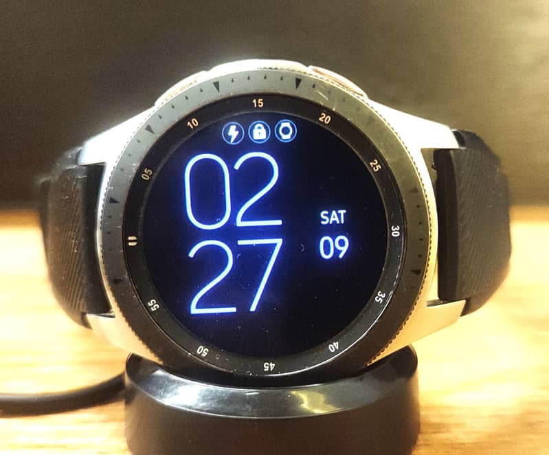 Samsung Galaxy watch S3 classic 1