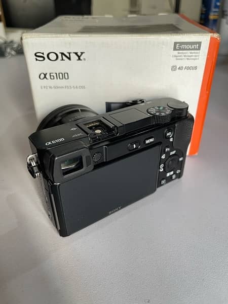 SONY A6100 WITH KIT 1