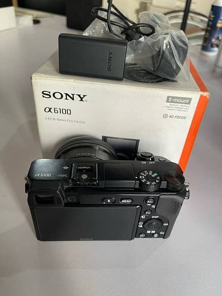 SONY A6100 WITH KIT 2