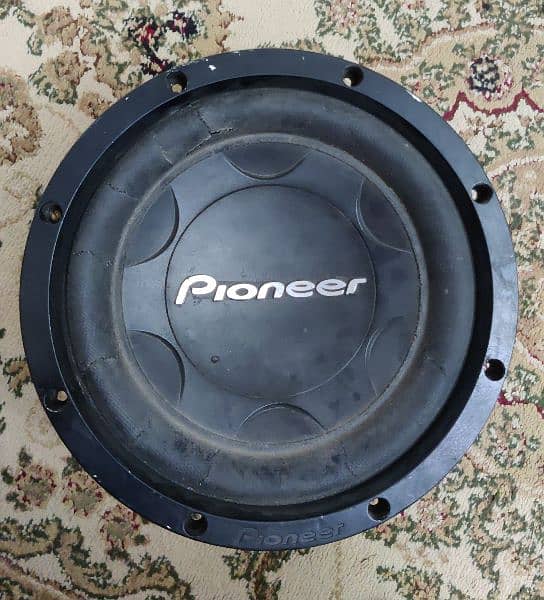 Sound System for sale 306c woofer with mono Caliber Zetus amplifier 2