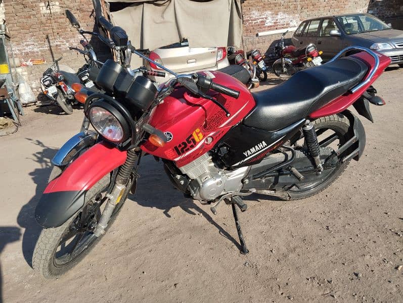 Yamaha YBR 125G 2022 2