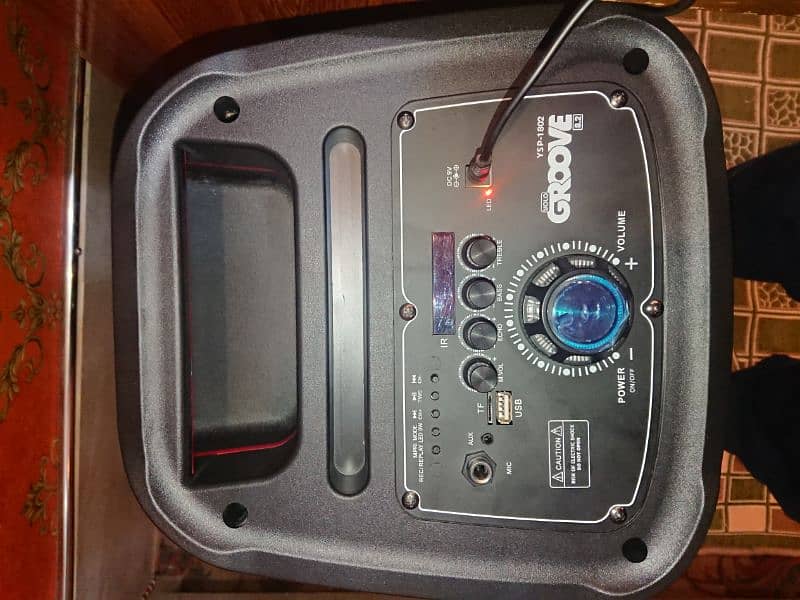 Yolo groove bluetooth TWS speaker (wireless) 1