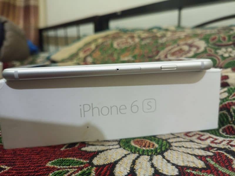 IPhone 6s 32gb 4