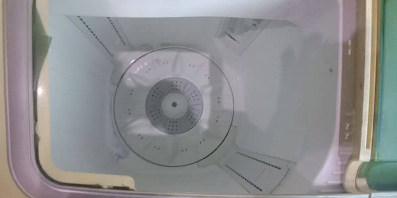 Washing Machine With Dryer 3