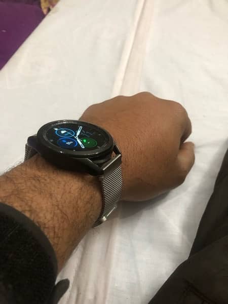 Samsung Galaxy watch 3  9/10 Condition 2