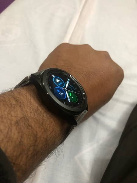 Samsung Galaxy watch 3  9/10 Condition 3