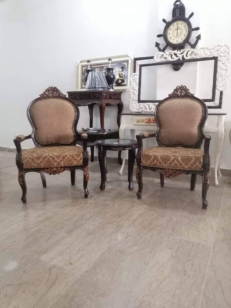 chairs / bedroom chairs / wooden chairs / royal chairs / sofa chairs 4